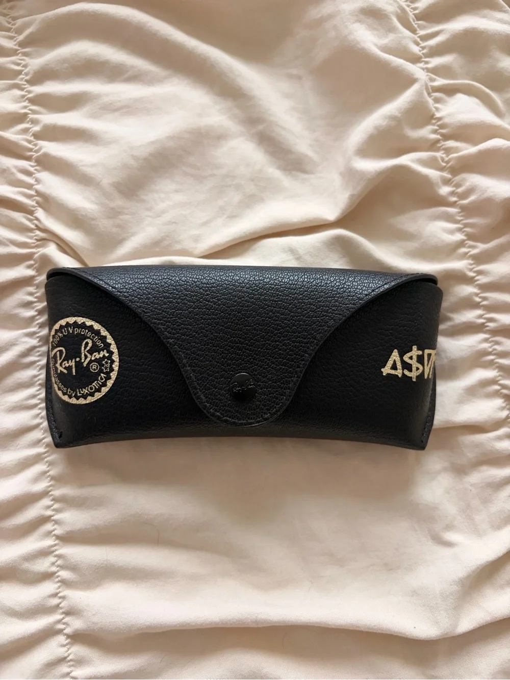 Ray-Ban sleek ray
